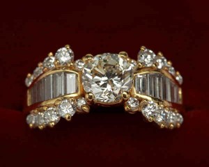 18k yellow gold kurt wayne diamond ring